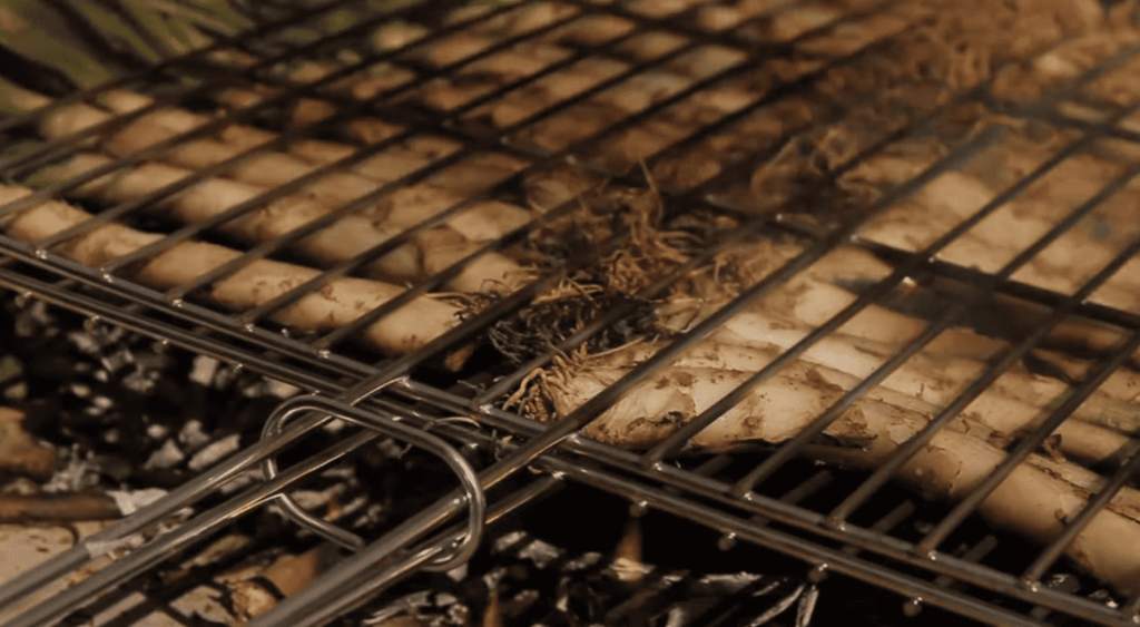 Calçotada en Madrid con carnes a la brasa